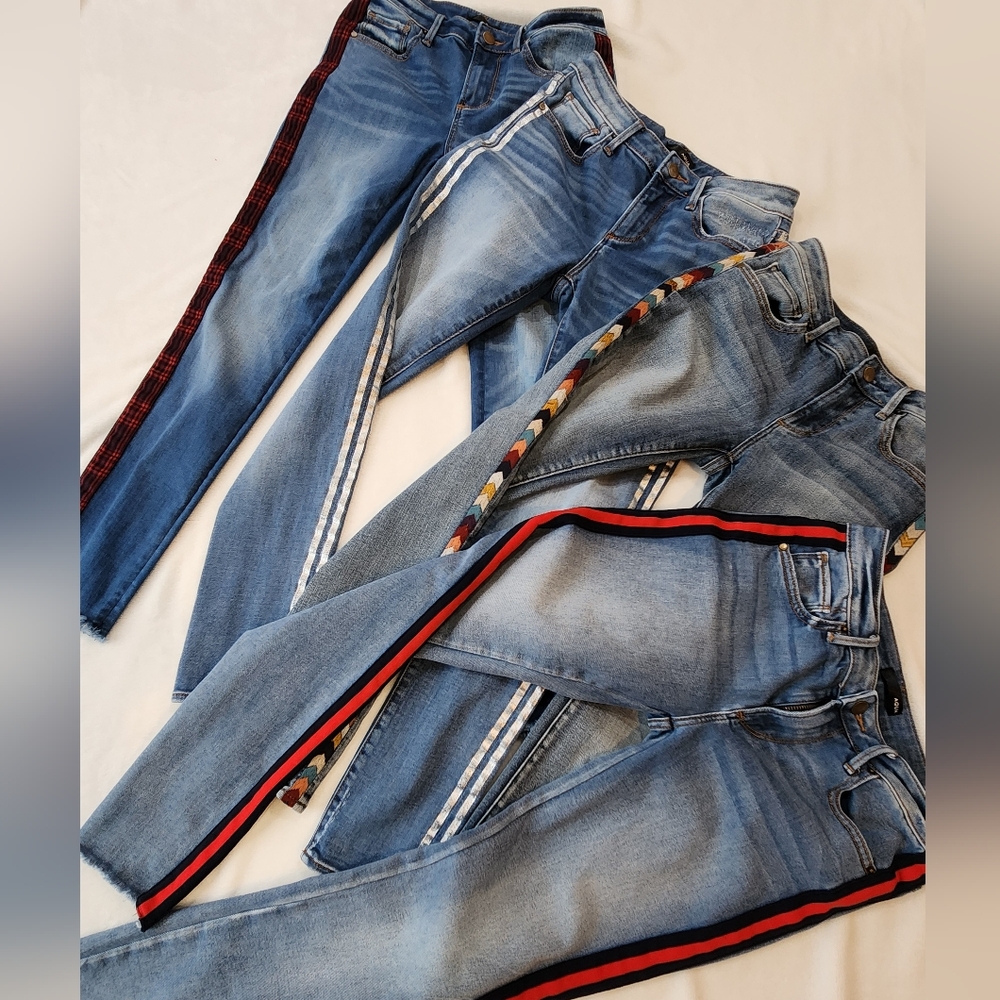 Aqua Bundle of 4 Pair Denim Jeans w/ Different Stripes Down Each Side, Size 25